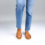Capri Walnut studio 1