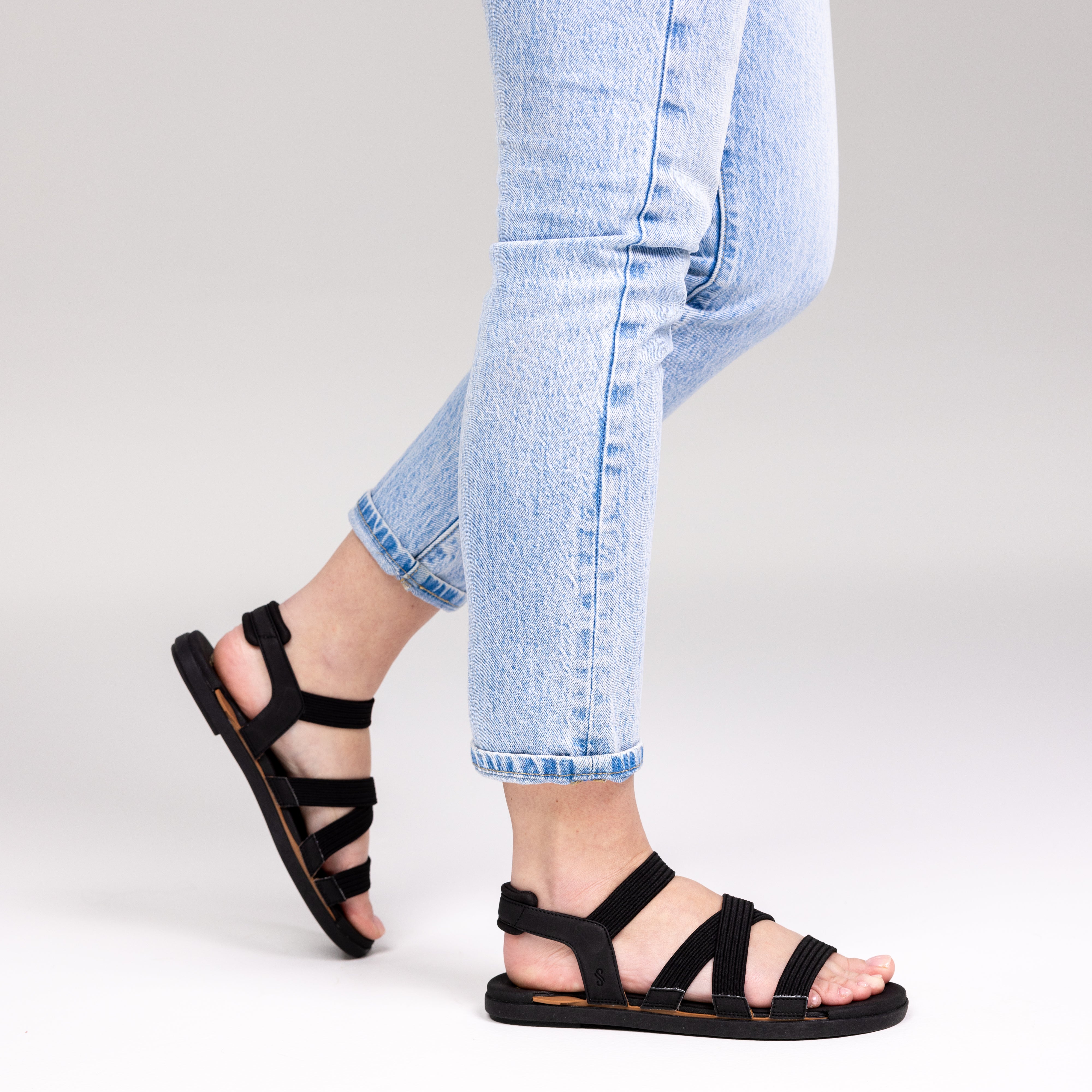Vienna Flats with Black Base Option